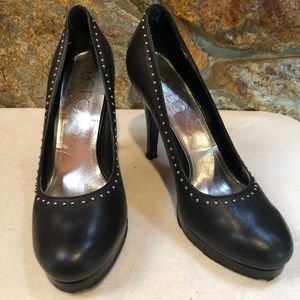 BCBG Stylish Black Leather Pumps, Size 8.5